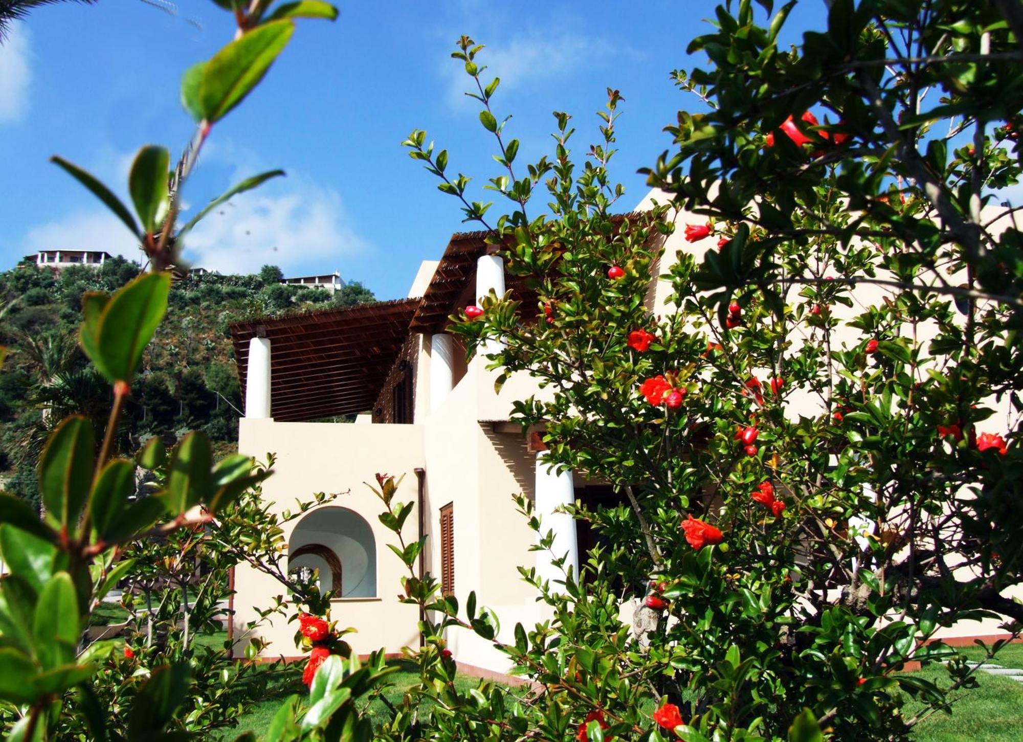 ליפארי Hotel Aktea מראה חיצוני תמונה