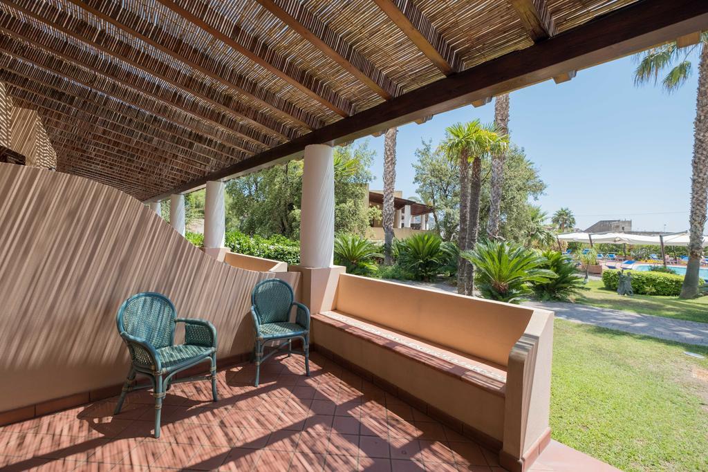 ליפארי Hotel Aktea מראה חיצוני תמונה