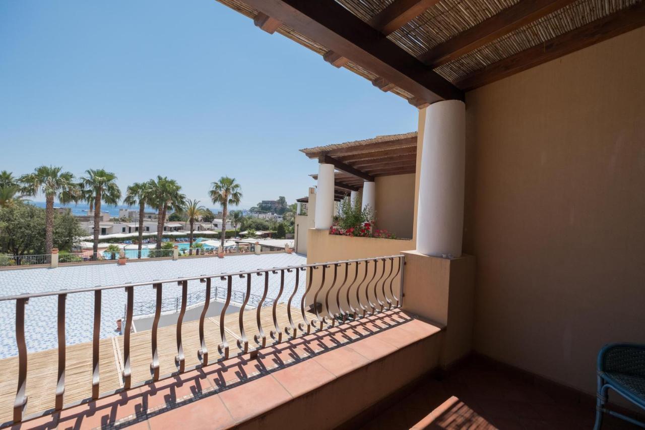 ליפארי Hotel Aktea מראה חיצוני תמונה